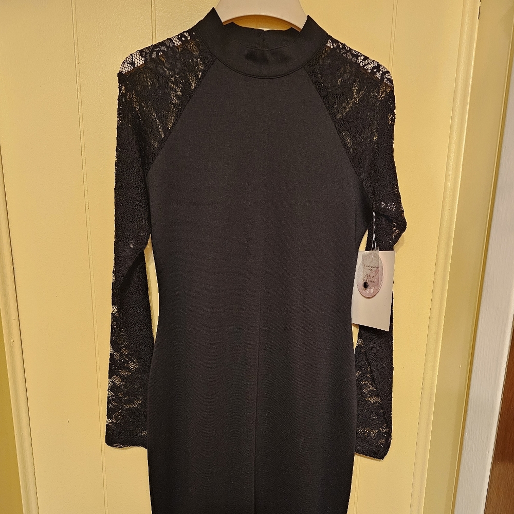 Black long sleeve dresa